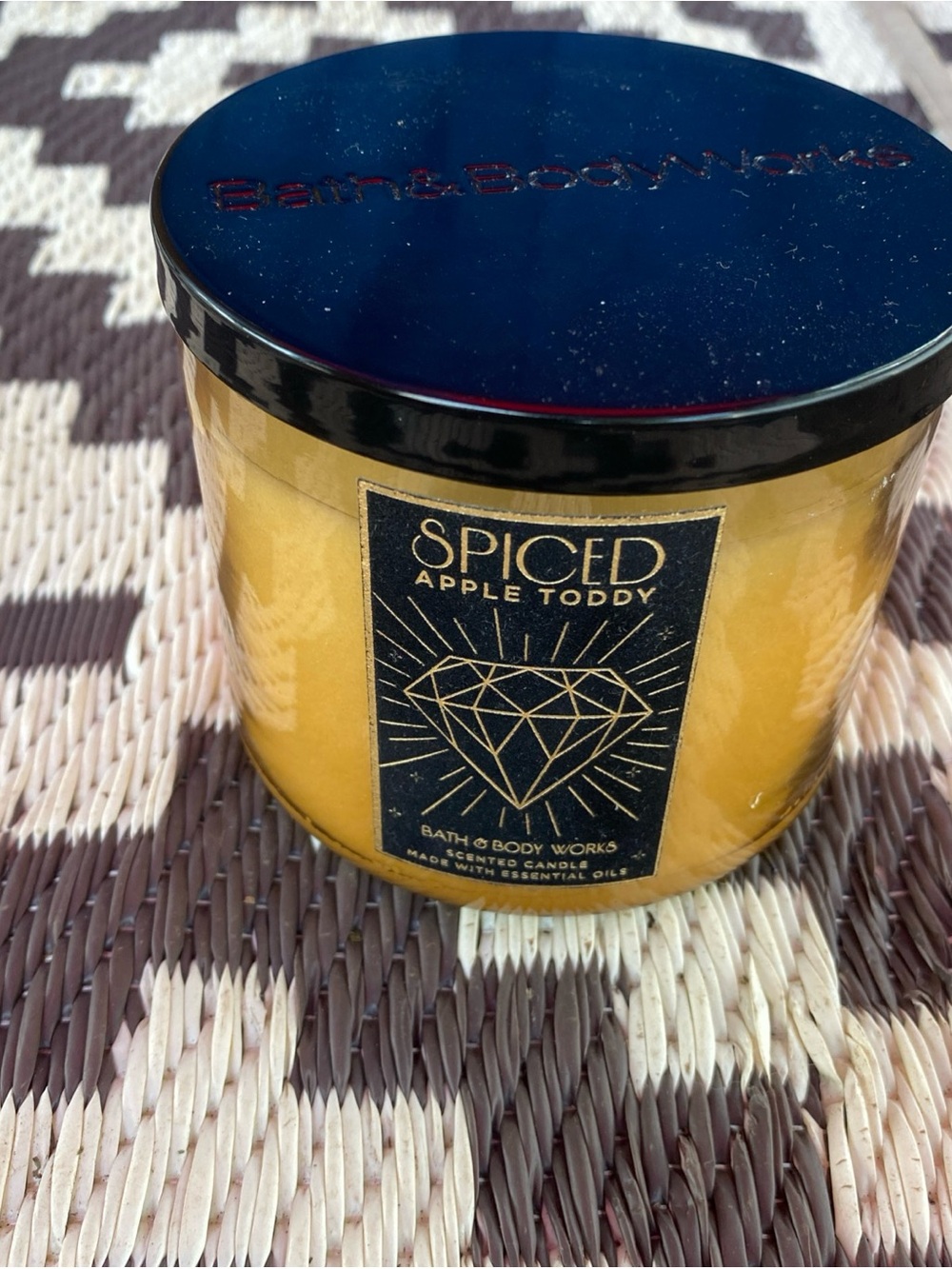 Bath & Body Works Spiced Apple Toddy Jar Candle - Yellow with Black Lid